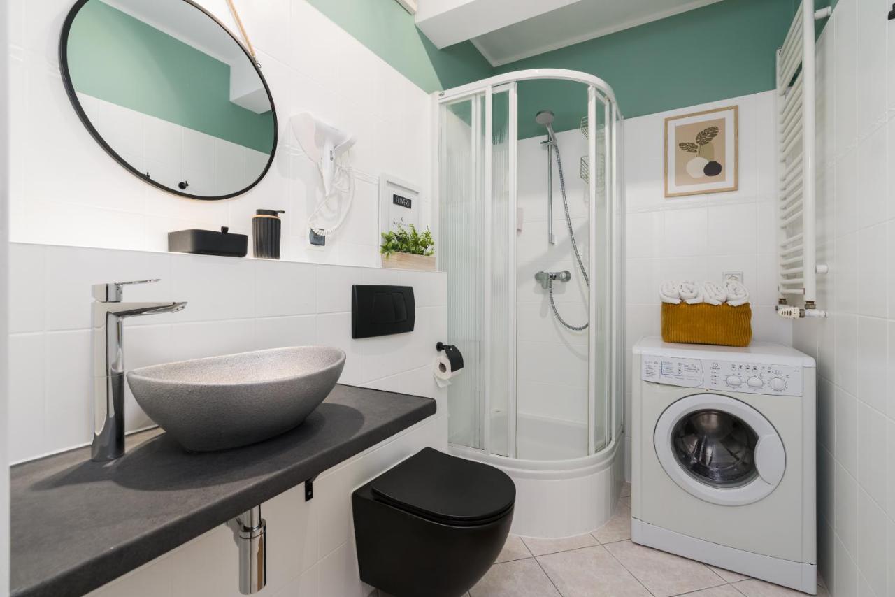 Sleepway Apartments -Boho Chic Poznań Extérieur photo