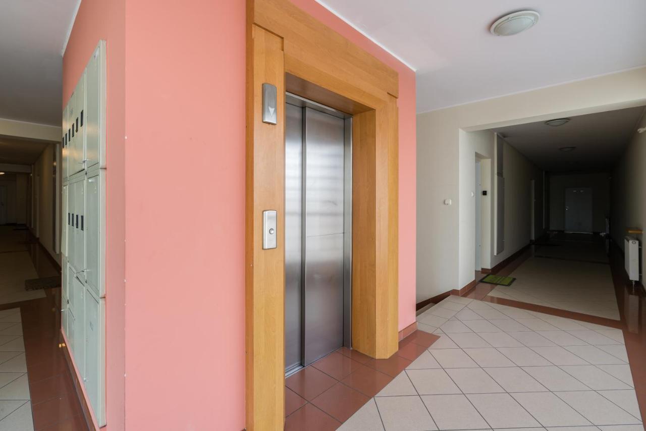 Sleepway Apartments -Boho Chic Poznań Extérieur photo